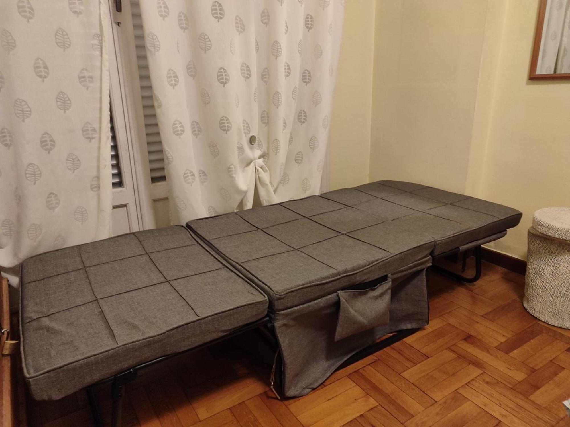 Joli 2 Pieces A 150m De La Apartamento *