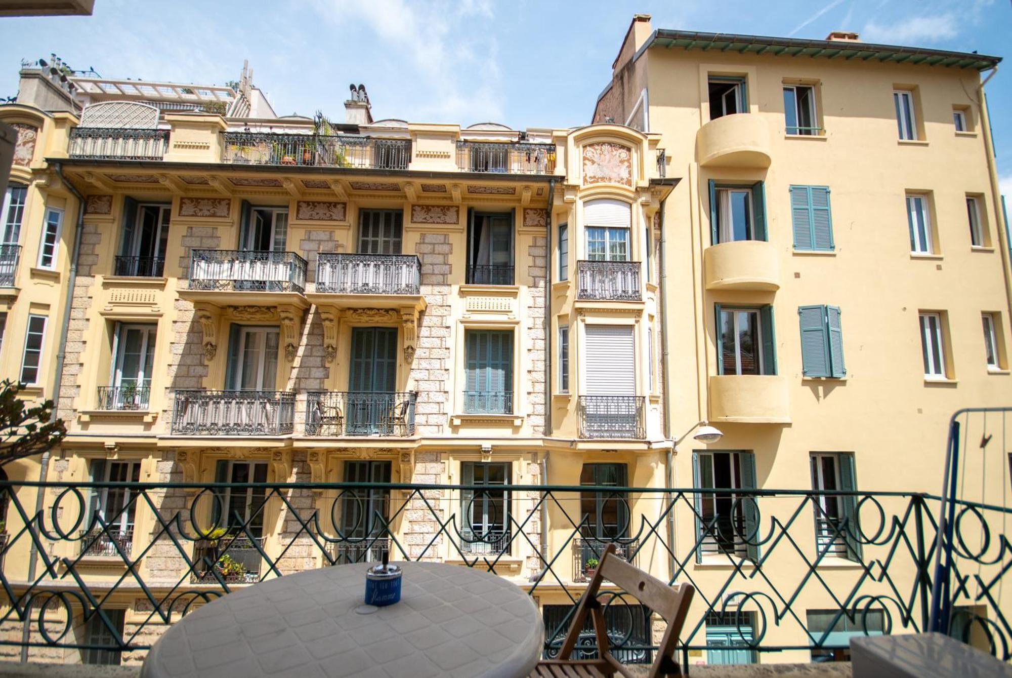 Joli 2 Pieces Climatise A 150m De La Apartment Nice